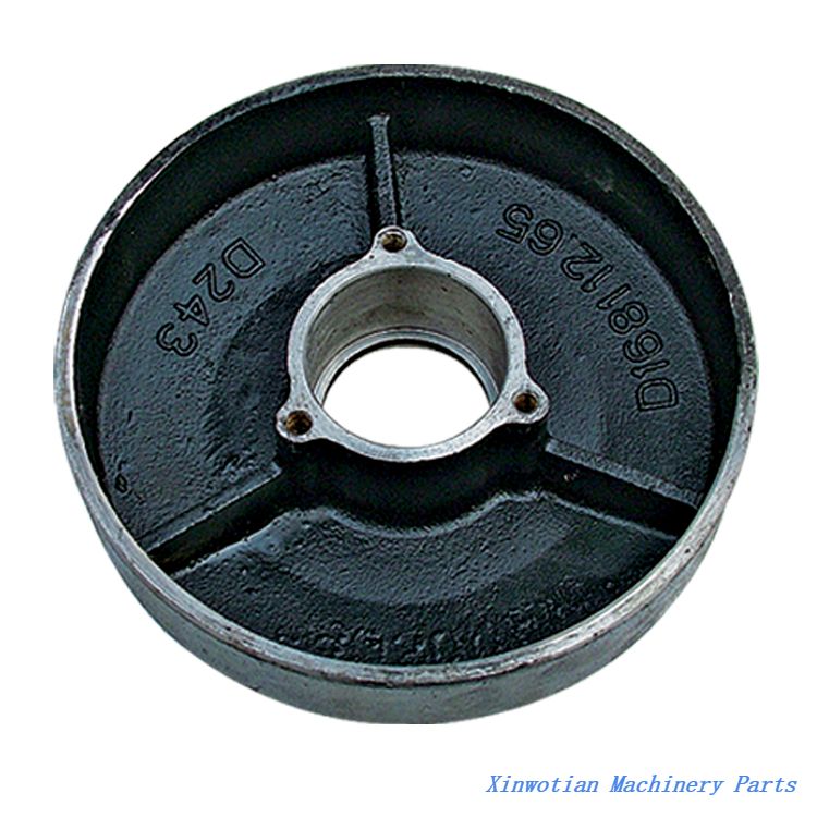 Production and wholesale of various types of Lovol Combine harvester track rollers