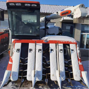 Good quality used Kubota combine ARN698 570 585 AR80 AR70 AR90
